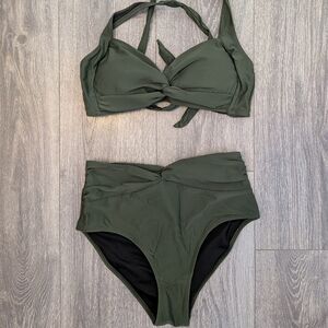 Elegant Forest Green Bikini Set